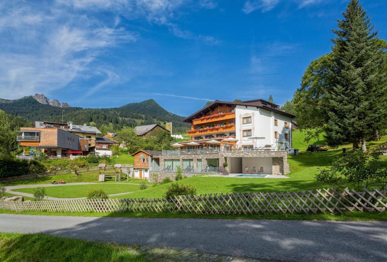 Hotel Burtschahof Bürserberg エクステリア 写真